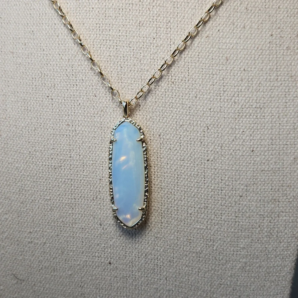 NWT Kendra Scott Layla Long Necklace